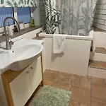 Hideaway@no3 Apartment