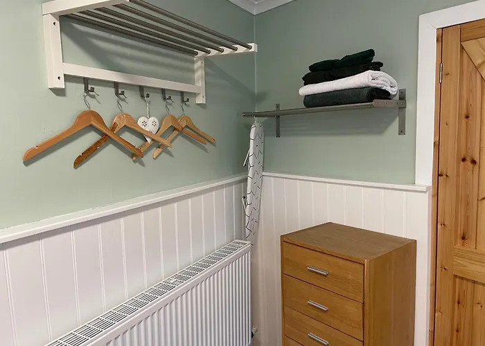 Hideaway@no3 * Thornton Dale